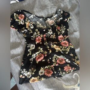 Torrid floral print shirt